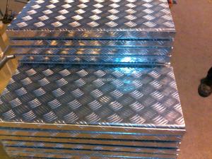 Quality 2mm 5 Bar Aluminium Checker Plate Cold Rolling Materials ISO Certification for sale