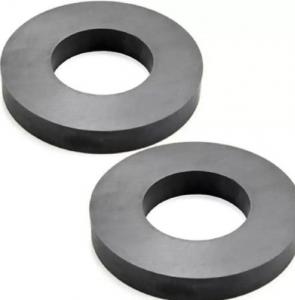 Quality Hard Ferrite Industrial Strength / Durable Round Ceramic Magnets for sale