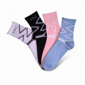 Quality Sports Socks, Made of 97% T/C and 3% Spandex, Suitable for Ladies, Weighs 35g for sale
