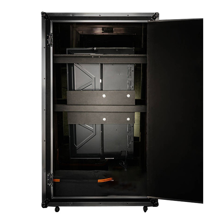 Digital 55 Inch Magic Photo Booth , Mirror Photobooth With Flight Case