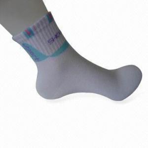Quality Ladies Sports Socks, Available in Weight, Made of Cotton, Polyester and Spandex, Weighs 32g for sale