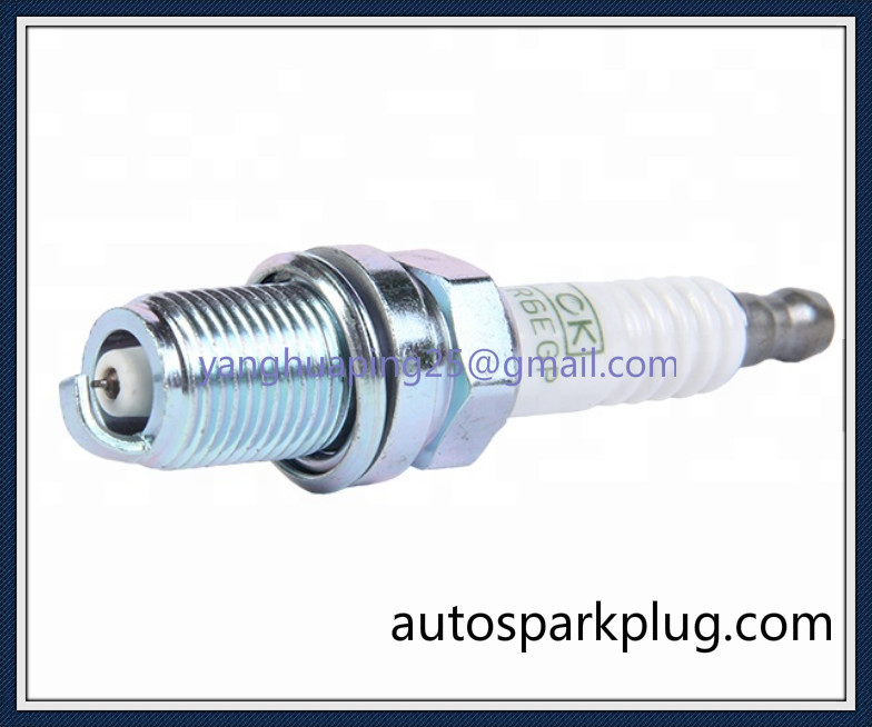 Quality High quality Spark Plugs ILFR6T11 4904 for T-oyota Prado 2.7 Granse 2.0 Lexus GX400 4.0L for sale