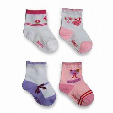 Quality Baby Socks, Available in Various Designs and Colors, Weight of 11g for sale