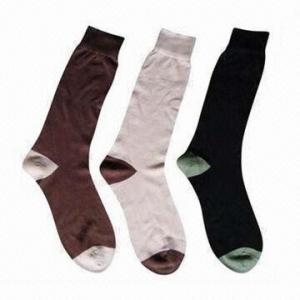 Quality Men's dress socks, made of 70.9% mercerized cotton, 19.6% nylon and 9.5% elastane for sale