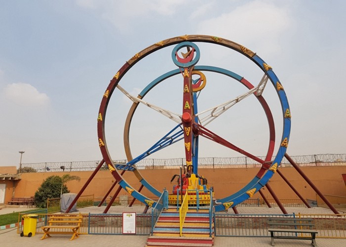 Adult Thrill Amusement Park Ferris Wheel With Non Fading And Durable Painting