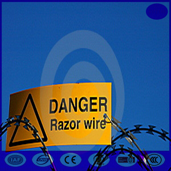 Quality Razor wire -bto-30Flat Warp Razor Barbed Wire for sale