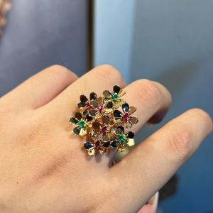 Quality HK Setting 18K Gold Diamond Ring with Colored Gemstone VCA Jewelry for sale
