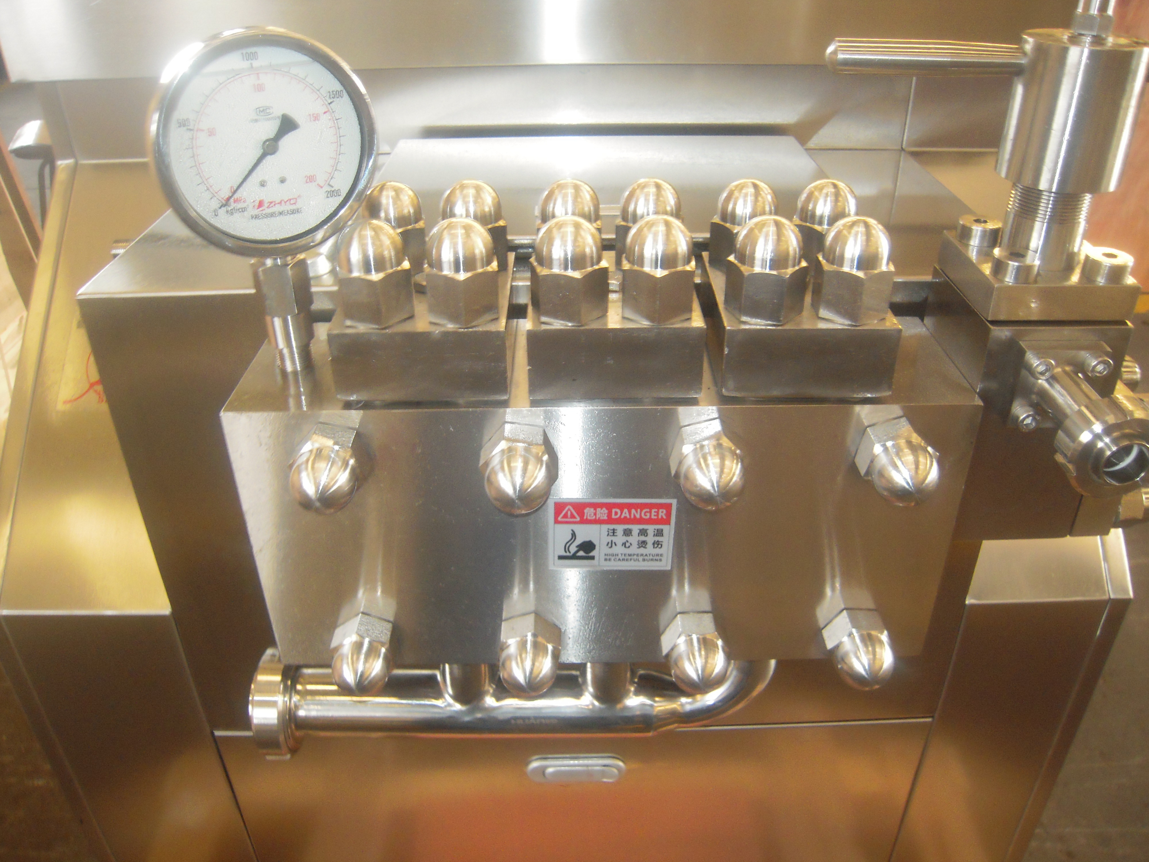 Quality 6000L/H Food Drink Liquid Homogenizer Machine Two Stage for sale