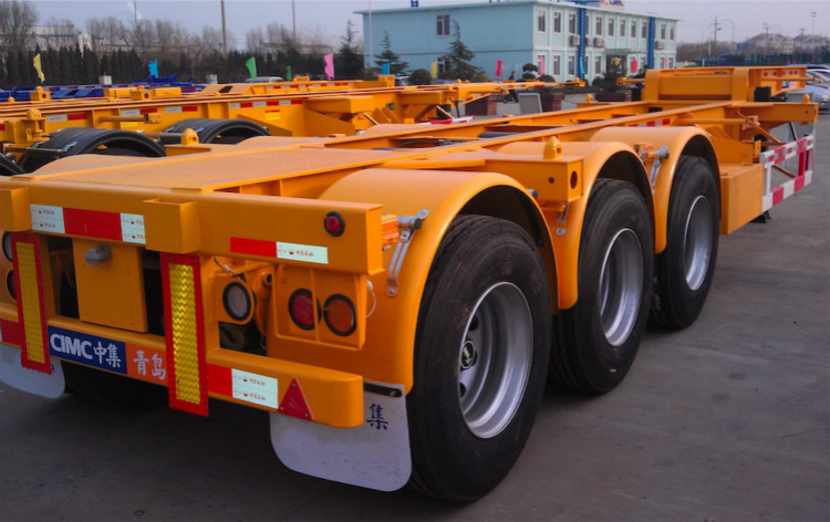 Quality 20ft Or 40ft Flatbed Container Semi Trailer CIMC Skeleton Single Tire for sale