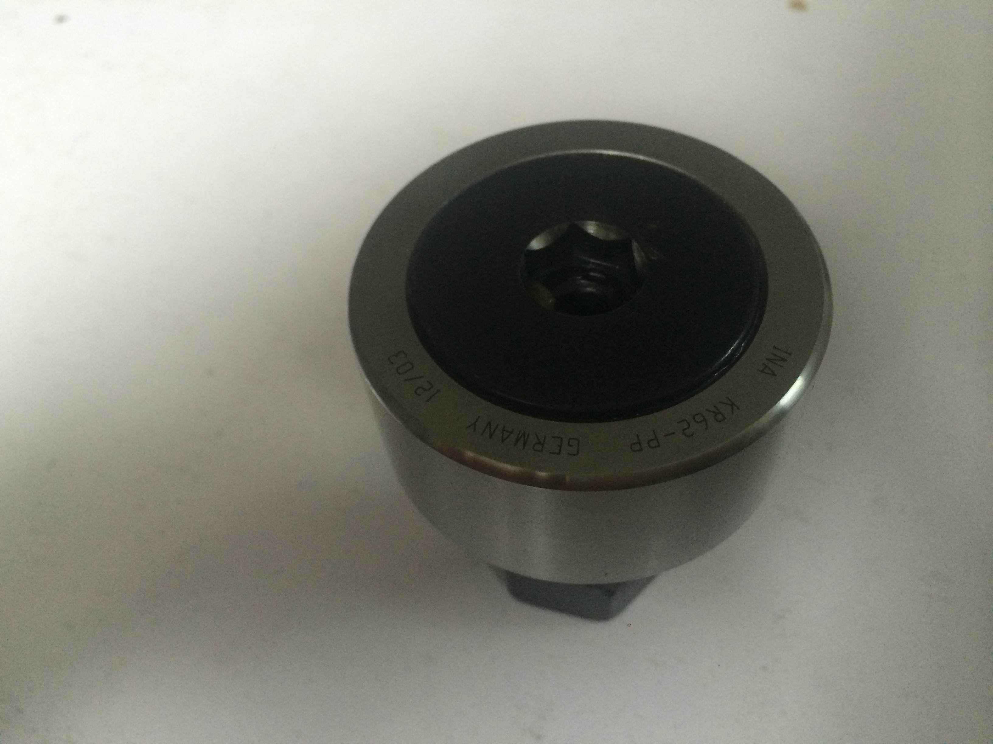 Quality KR62 KR62PPX Stud Type Cam Follower Bearing for Printing Machine for sale