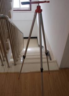 Bipod D-5A for Prism Pole
