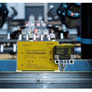 Smart Inductive Proximity Switch Turck NI50U-QV40-AP6X2-H1141 for Industrial