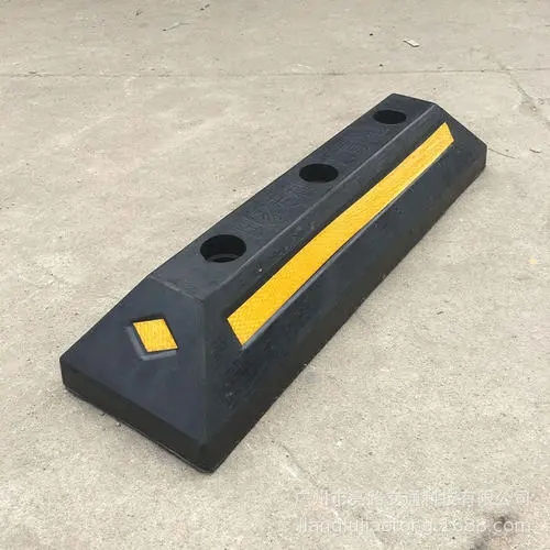 High Visible Rubber Base PE Plastic Traffic Cone Traffic With Durable Material