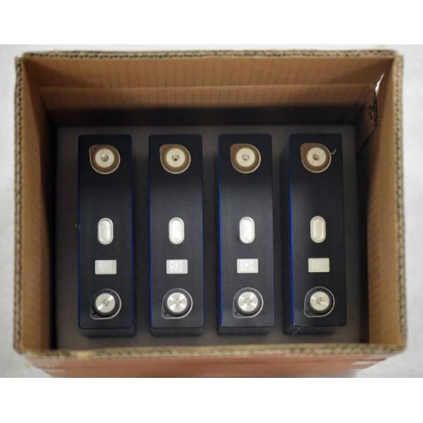 Flat 3.7v 100ah Lithium Ion NMC Prismatic Battery Cells