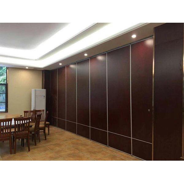 38-45db Soundproof Sliding Folding Wall Partition 65mm Demountable Partition Wall