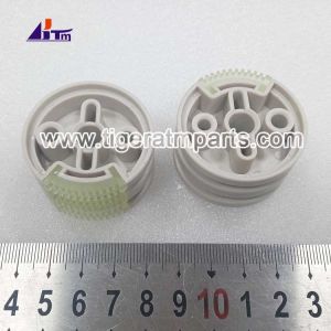 QTGFB8001JX001 Glory Banknote Counter GFB-800 Feed Roller 1742T003