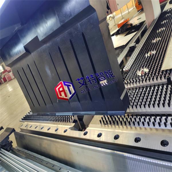 AT-HS2000 Multi Axis CNC Sheet Metal Folder With Pressure Arm CE