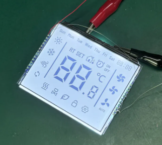 Quality Customized TN LCD Segment LCD Display Transmissive White Backlight 4.5V 24PIN for sale