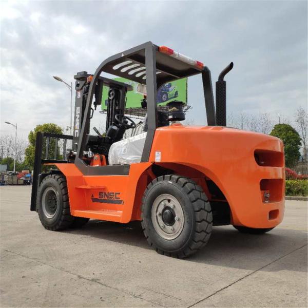 FD70 7 Ton Diesel Engine Forklifter