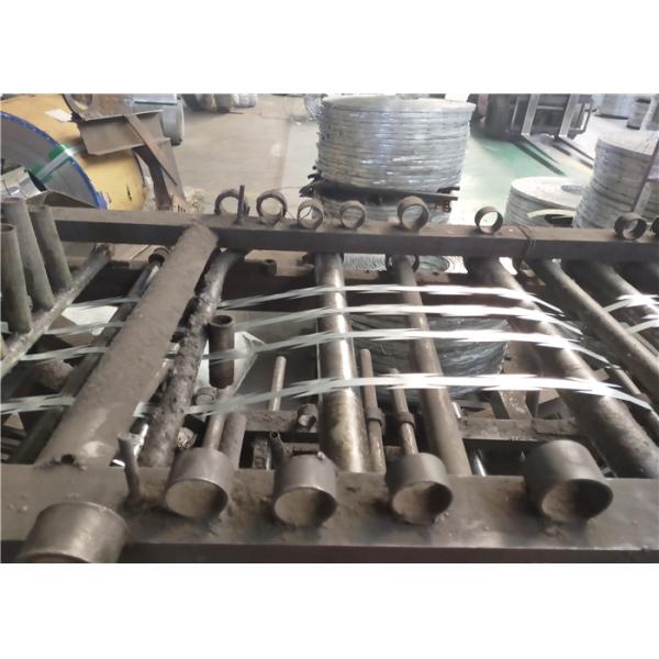 Iron Wire Material And Cross Razor Type Cbt65 Barbed Razor Blade Barbed Wire
