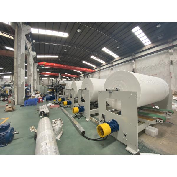 4blades Paper Towel Making Machine , 250m/Min Tissue Paper Roll Making Machine