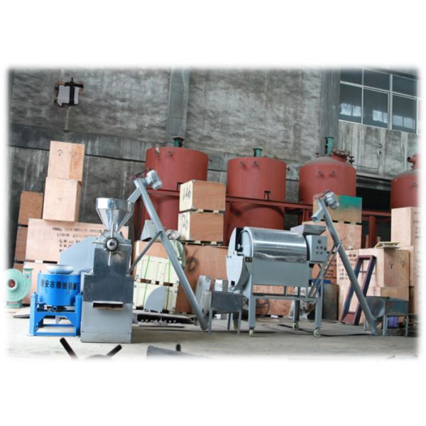 1.25T/H Oil Press Machine Parts For Shelling Various Hard Shell Nuts