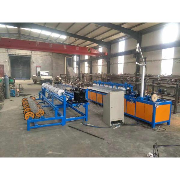 PLC 3000mm Chain Link Fence Making Machine , Diamond Mesh Wire Making Machine