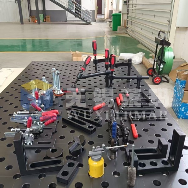 D28 Standardized Welding Table with Complete Modular Accessory Range