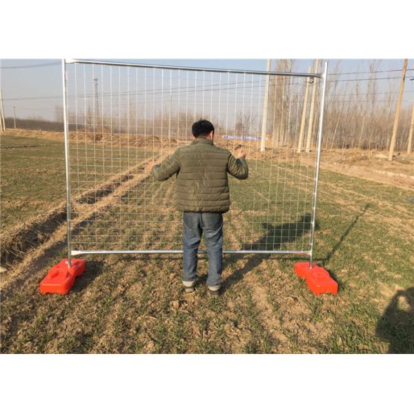 Australia Galvanized Temporary Mesh Fence Size 2400mm W * 2100mm H