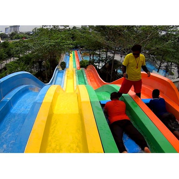 Durable Adult Water Slide Free Fall Slide 780 Persons / Hour Sliding Mode