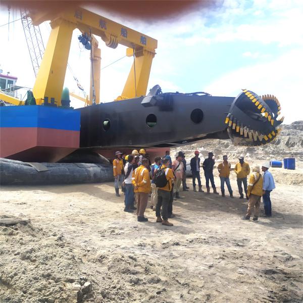 Diesel Enigne Hydraulic Dredger with Suction Pump and Anchor Rod