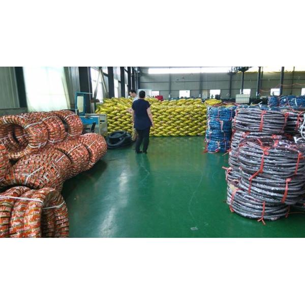 Pattern Design Motorcycle Tire 3.00-18