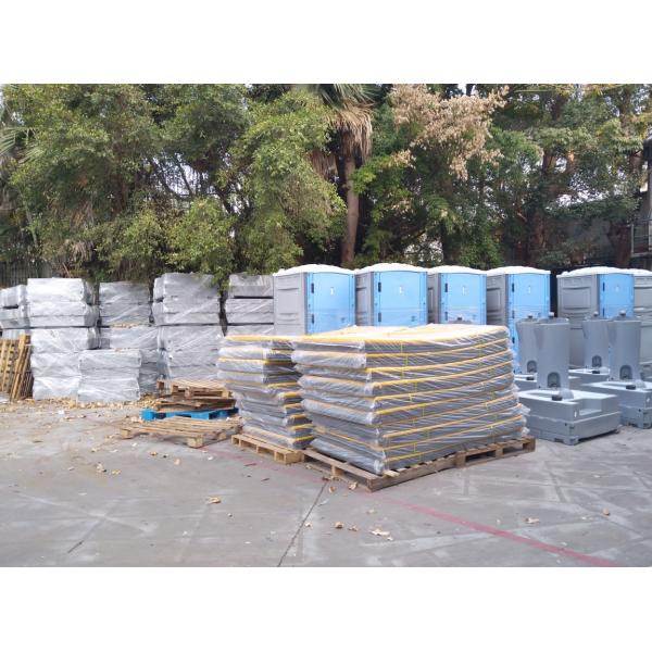 Public WC Portable Container Toilet , Mobile Prefab Plastic Camping Toilet