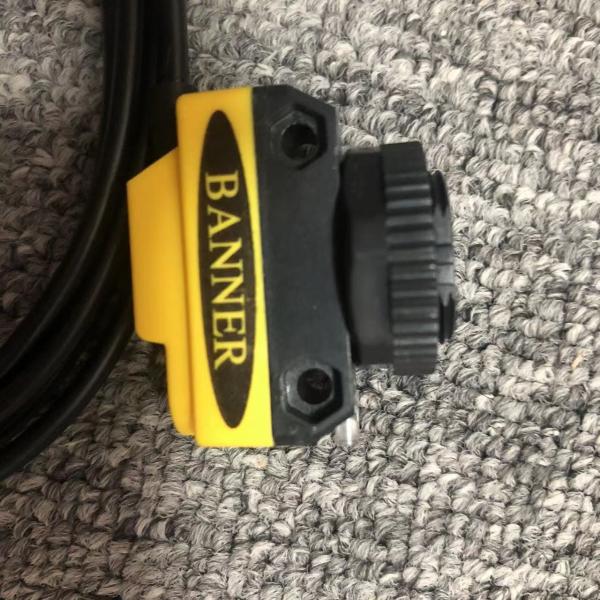 Induction Sensitive Photoelectric Sensor Switch 18mm QS18VP6D