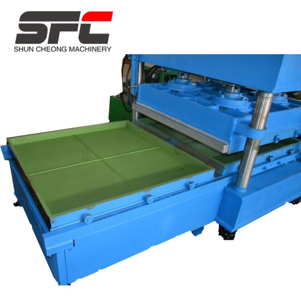 XLB-D550X550 Rubber Tiles Vulcanizing Press Machine with 550X550X45 Heating Plate and 4 Layer No. Customizable