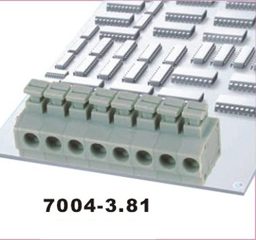 PA66 Brase Clamping Terminal Block Connector 7001V