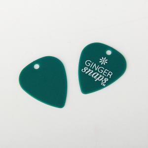 China Green Small Plastic Hooks Customized Logo Printing Plastic Guitar Pick on sale