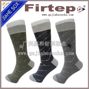 China Custom Mid Calf Cotton Men Elite Business Socks on sale