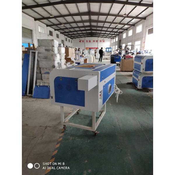 AC220V Coreldraw Wood Engraving Machine /Blue And White Laser Cutter Engraver 0-500mm/S