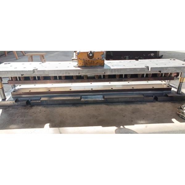 Customized Perforated Metal Machine For Industrial Use