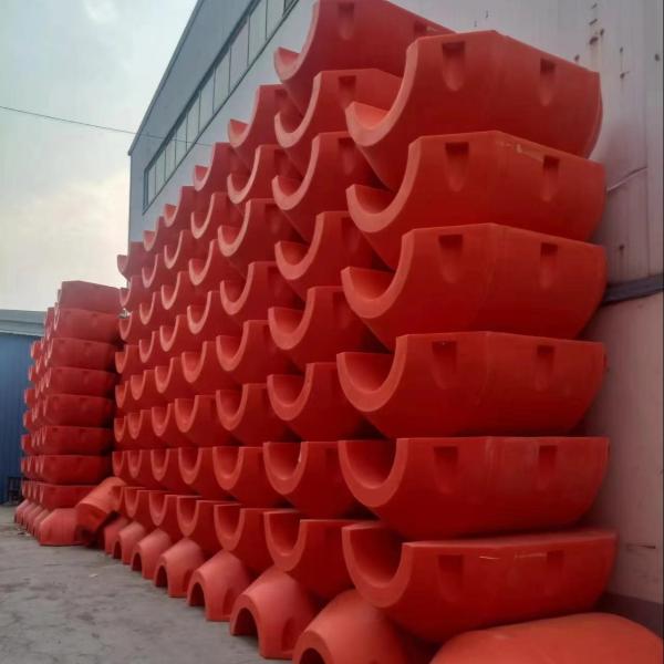 Custom Made Durable Dredging Pipe Floats With Galvanised Bolts