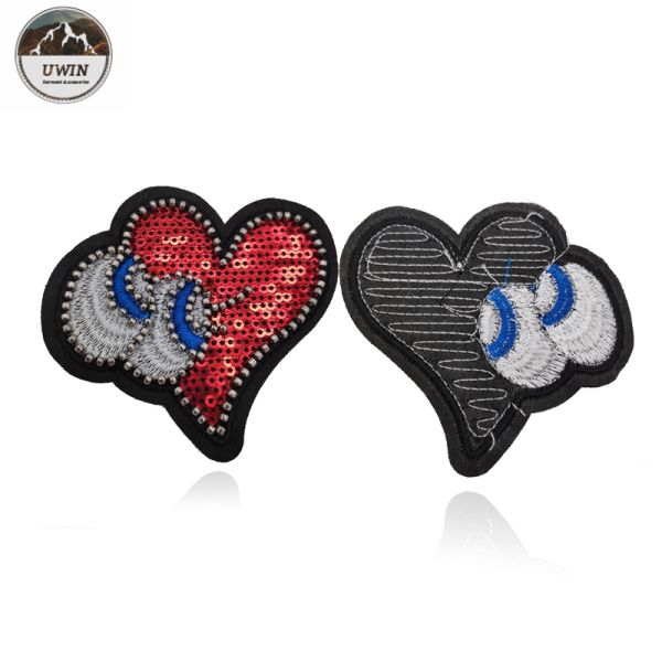 Sew On OEM Beaded Applique Patches Heart Eyes Sequins Material Merrowed Border