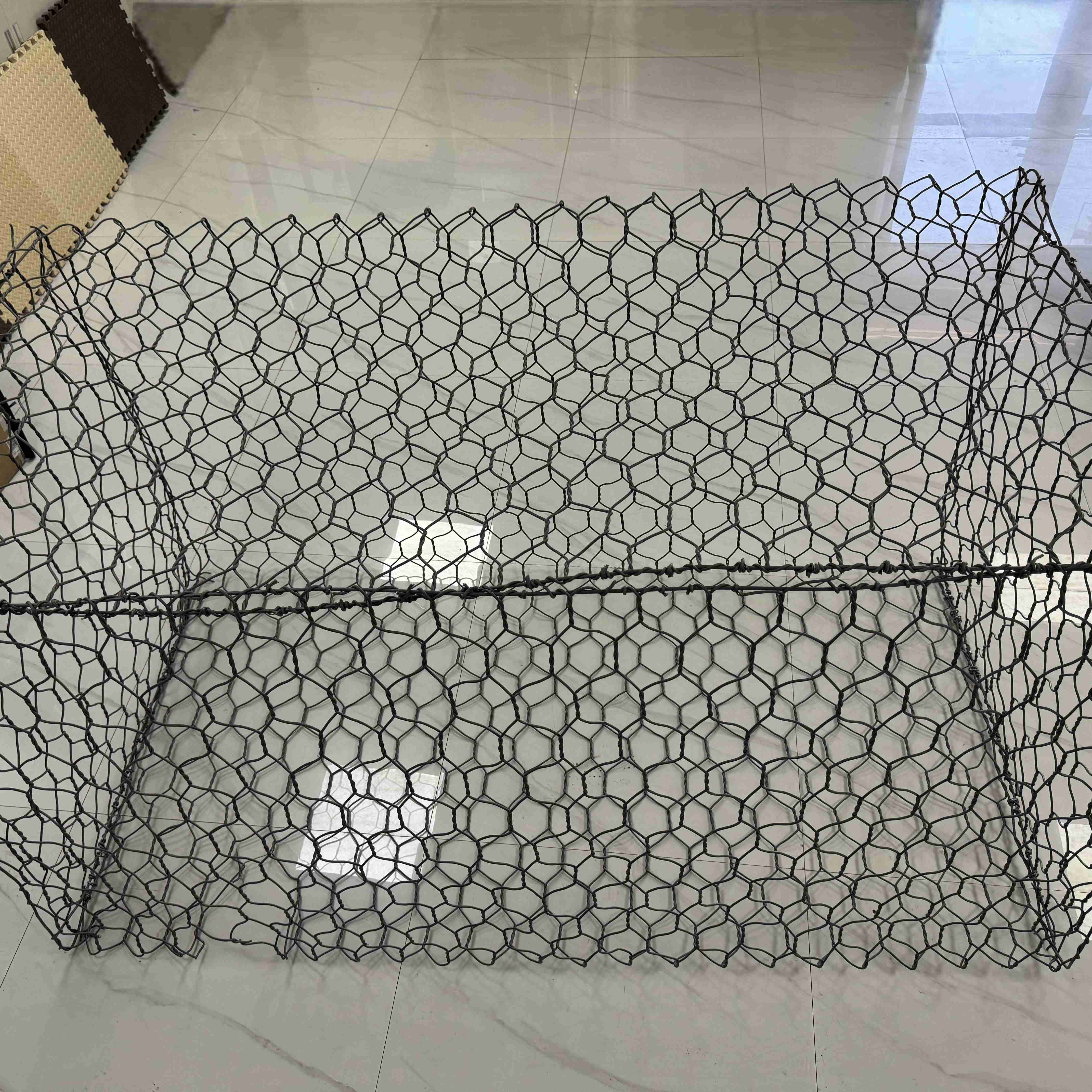 Hexagonal Mesh Gabion Metal Box 2x1x0.5m Stone Cage With 60x80mm And 80x100mm Aperture For Retaining Walls
