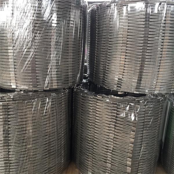 316L Stainless Steel Metal Wire Rope Mesh 8m Width 30X30 For Protecting Zoo