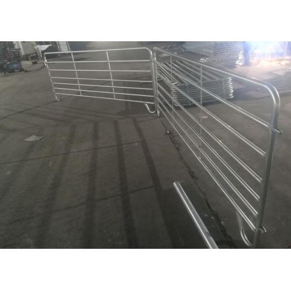 6 Rails Galvanized Steel Sheep Fence / Metal Cattle Fence For Rural Farm