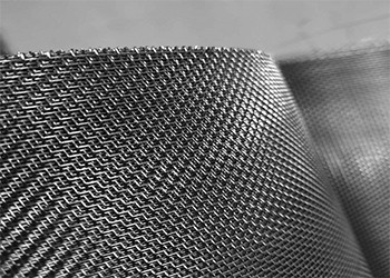 304 Stainless Steel Mesh Screen Plain Weave Recyclable Feature