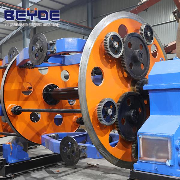 Core Laying Up Machine