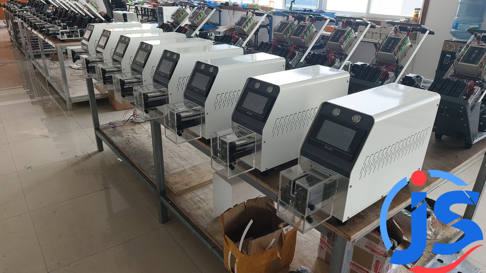 Factory Supply High Quality Small Automatic Cable Strip and Cut Multi-function Machine with 4.3 Inch Touch Screen Control