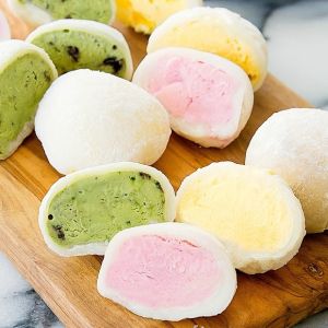 P180 Automatic Double Mochi Ice Cream Filling Machine Aligning Encrusting