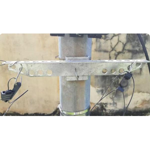 Nylon UV resistance Flat Fiber Optic Drop Wire Clamp For Telecom Construction